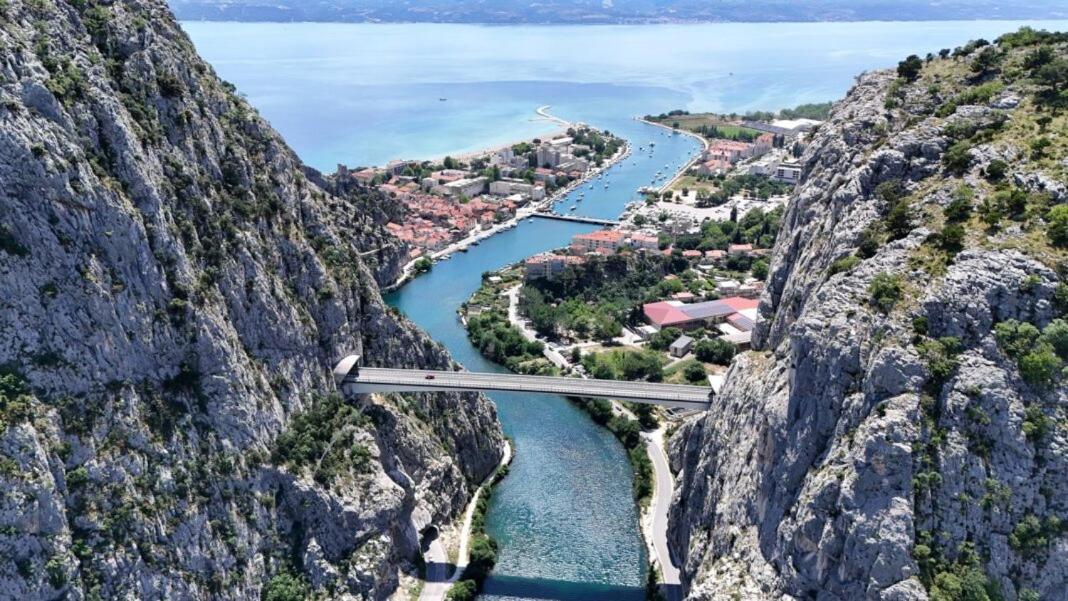 Apartment Mlija Omis Luaran gambar